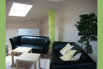 Chalet Joran voor 8 personen in het bos met omheinde tuin HW138