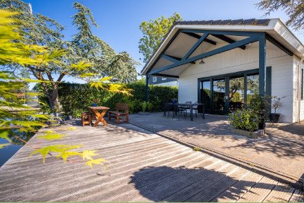 Chalet Wilgenroos op waterrijk park De Groote Vliet voor 4 personen HW010