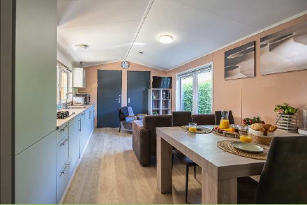 Chalet de Goudvink op Recreatielandgoed De IJsvogel in Voorthuizen HW280