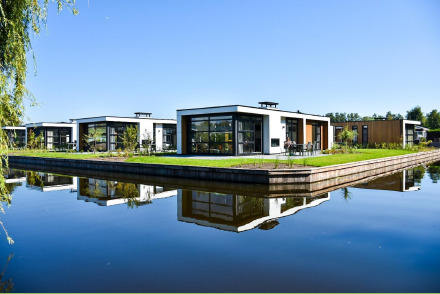 MarinaPark Residentie Nieuw Loosdrecht 2 honden HW023